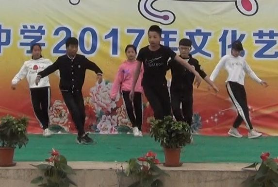 同连中学2017年第二届艺术节：街舞